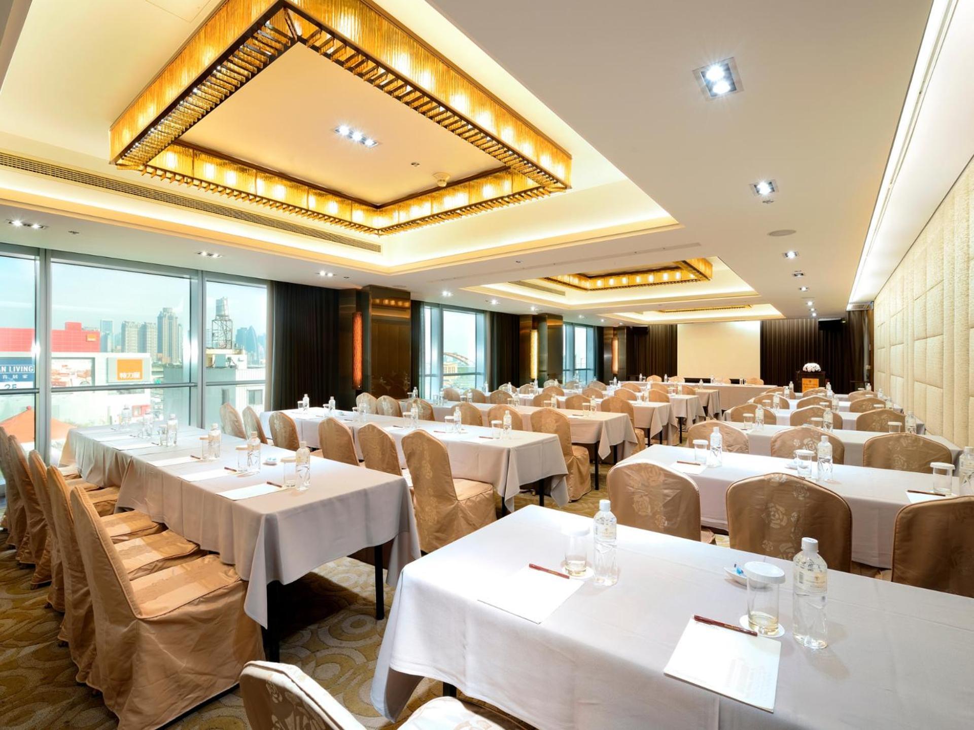 Windsor Hotel Тайджун Екстериор снимка Meeting room